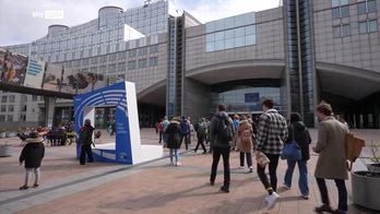 ERROR! Frode fondi UE, fermati Mogherini e l'amb. Sannino