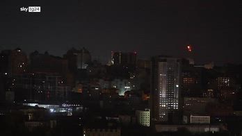 Guerra Ucraina, Slitta decreto per armi a Kiev