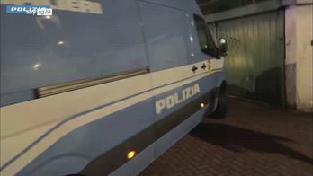 Milano, droga e fuochi d'artificio illegali: arrestato