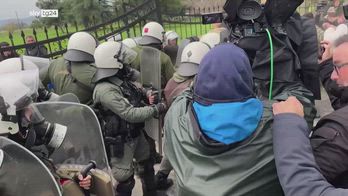 Grecia, proteste degli agricoltori: scontri con la polizia