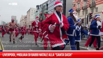 Liverpool, la tradizionale corsa 5 km “Santa Dash"