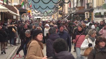 Ponte dell'Immacolata, ad asiago mercatini di natale aperti tra enogastronimia e artigianato locale