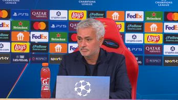 CONF MOURINHO POST NAPOLI SU CHI VINCE SCUDETTO SERIE A_2208815