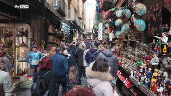 Natale, Napoli è sold out tra presepi e rischio overtourism