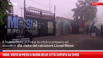 India, a Nuova Delhi città coperta da smog