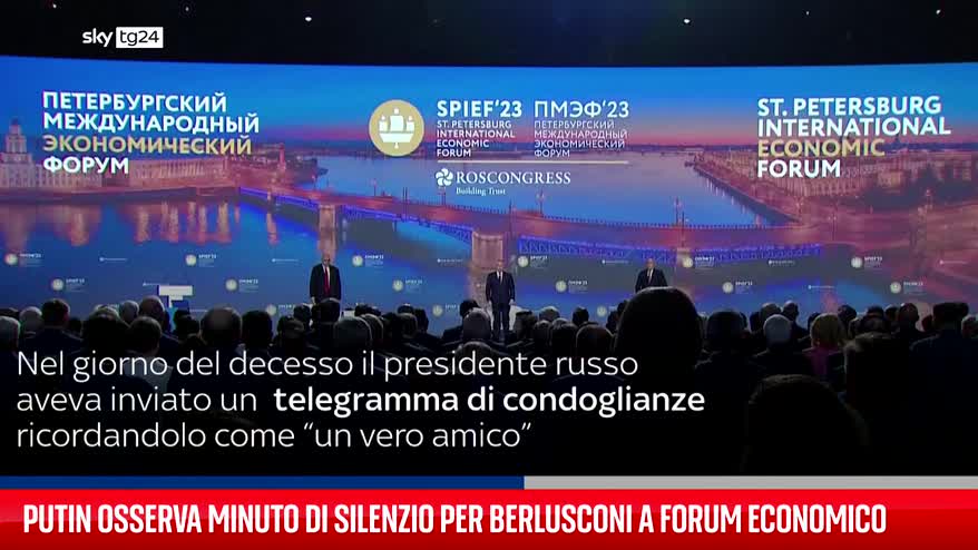 Russia, Putin chiede minuto silenzio per Silvio Berlusconi