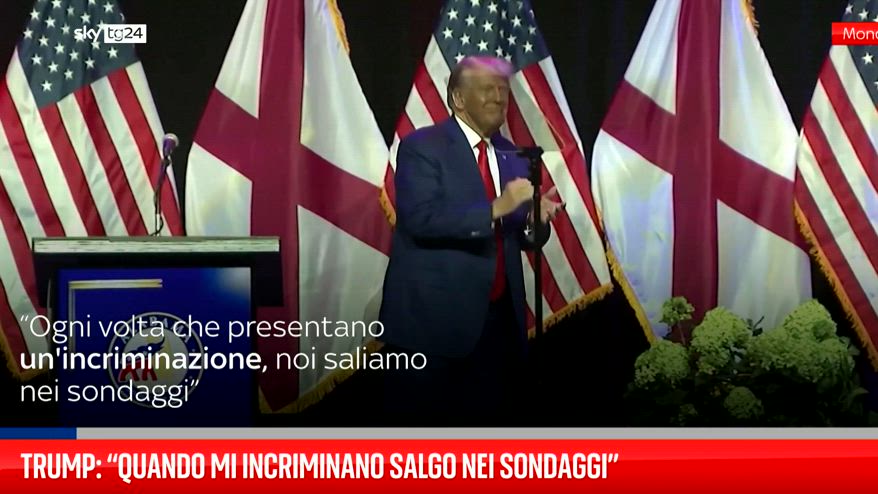 Trump: Quando mi incriminano salgo nei sondaggi