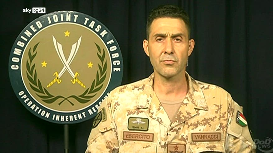 Forze armate, pioggia di critiche contro Crosetto su caso Vannacci