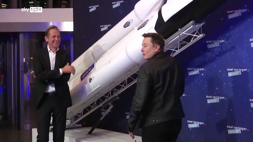 Elon Musk ammette: "X potrebbe fallire"
