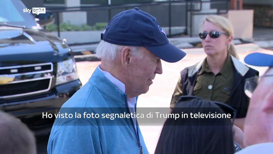 Foto segnaletica di Trump, Biden: