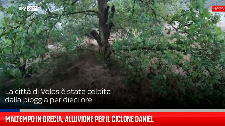 Maltempo in Grecia, alluvione per il ciclone Daniel