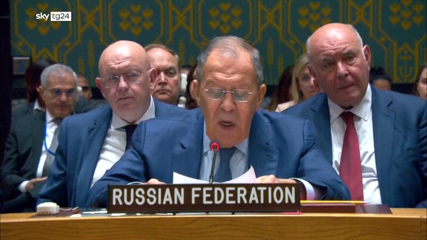 Consiglio di sicurezza Onu, scontro Lavrov - Zelensky