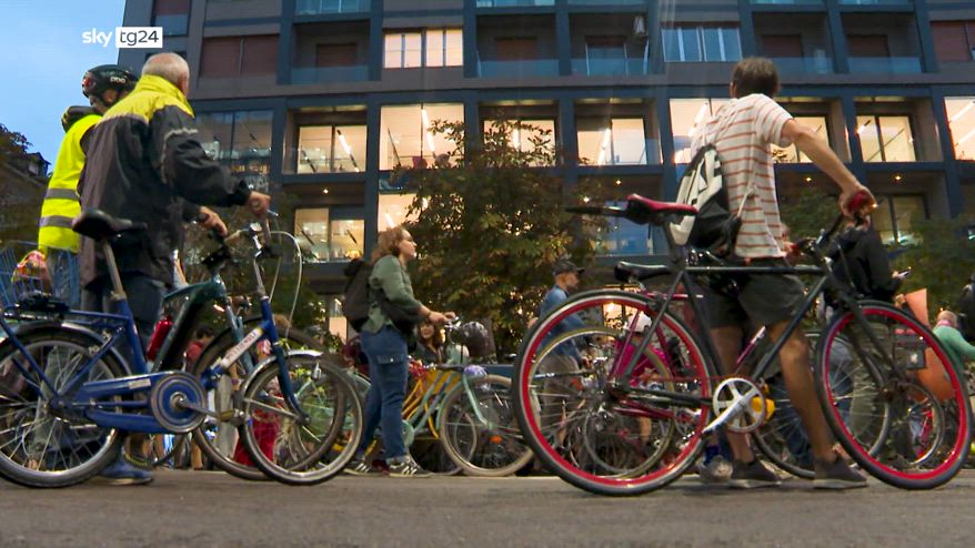 ERROR! SRV PROTESTA CICLISTI MILANO