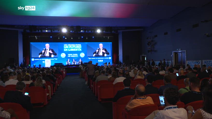 Forza Italia, a Paestum il secondo giorno di kermesse
