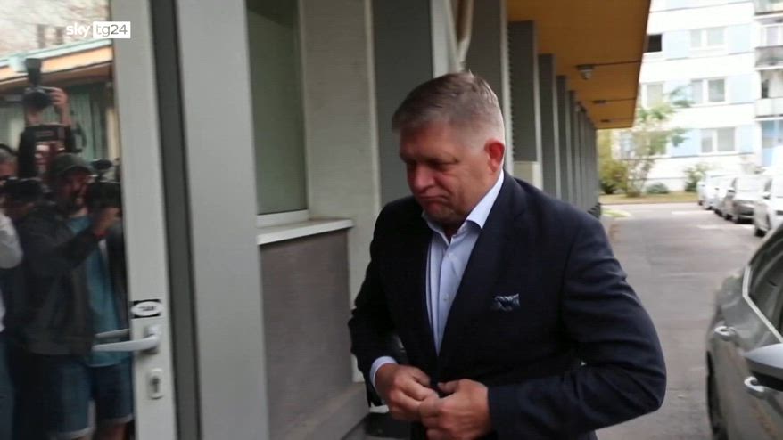 Slovacchia elegge filoputiniano Fico, in Poolonia un mione per Tusk