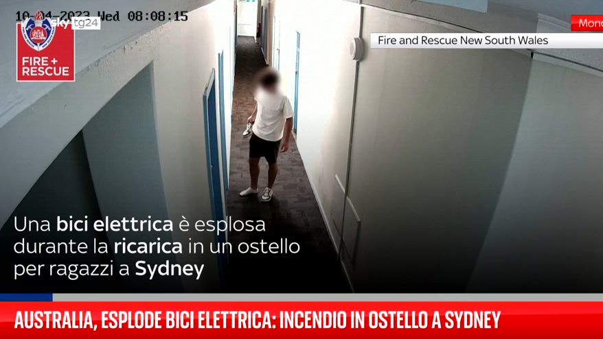 Australia, esplode bici elettrica: incendio in un ostello