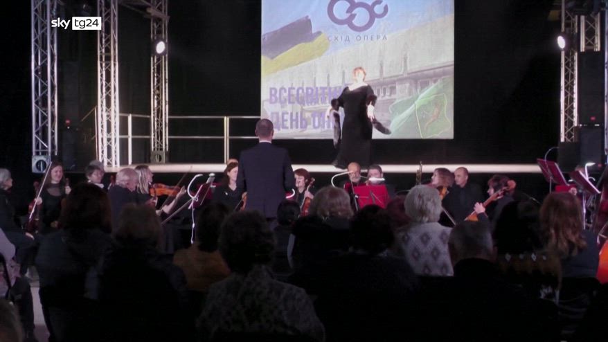 Ucraina, l'Opera di Kharkiv si trasferisce sottoterra