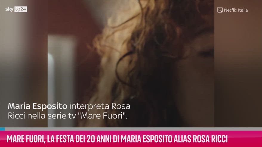 VIDEO Mare Fuori, la festa dei 20 anni di Rosa Ricci