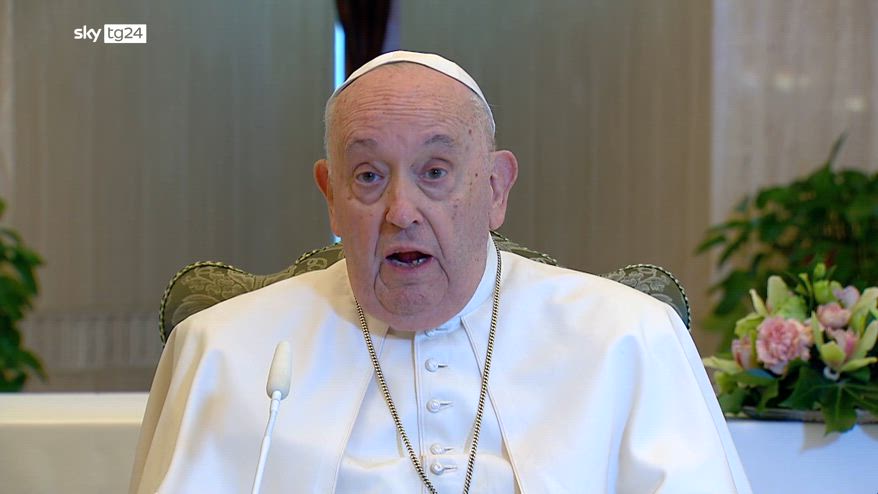 COP28: Papa non va a Dubai, i medici glielo proibiscono