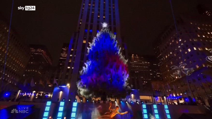 ERROR! A New York l'accensione dell'albero al Rockefeller center