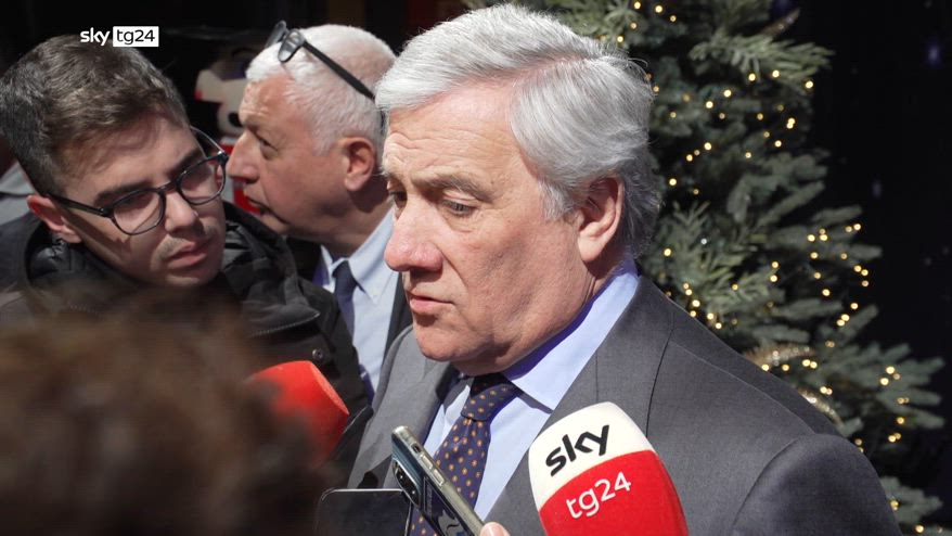 Europee, Tajani: nessun inciucio ma no alleanze con sovranisti