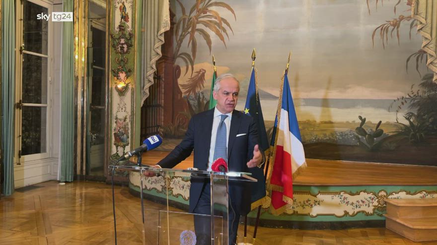 Sbarchi, attacco opposizioni. Piantedosi: accuse vergognose