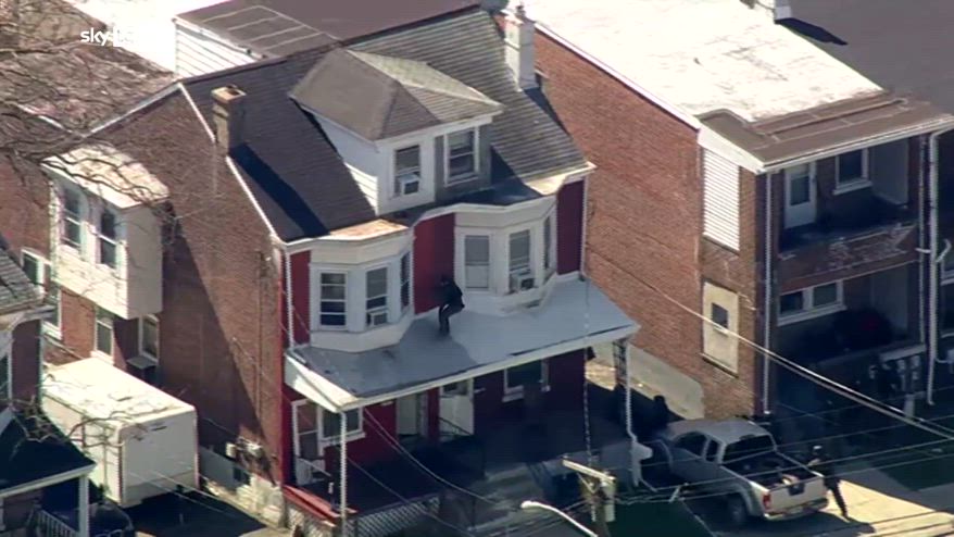 Sparatoria Usa, 3 morti a Philadelphia. Killer barricato