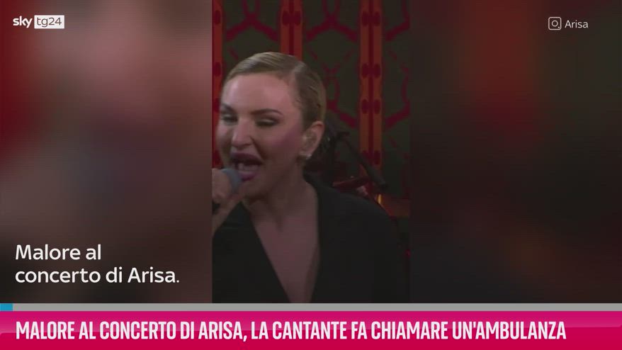 VIDEO Malore al concerto di Arisa