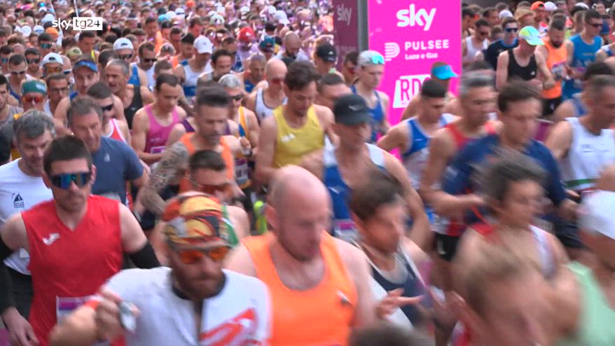 Milano marathon, 8.500 in corsa per le strade della città