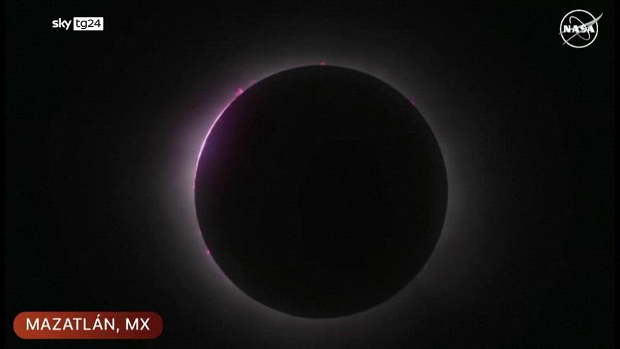 Eclissi solare totale