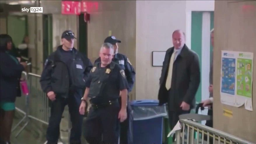 Caso Weinstein, Corte appello NY annulla condanna per reati sessuali