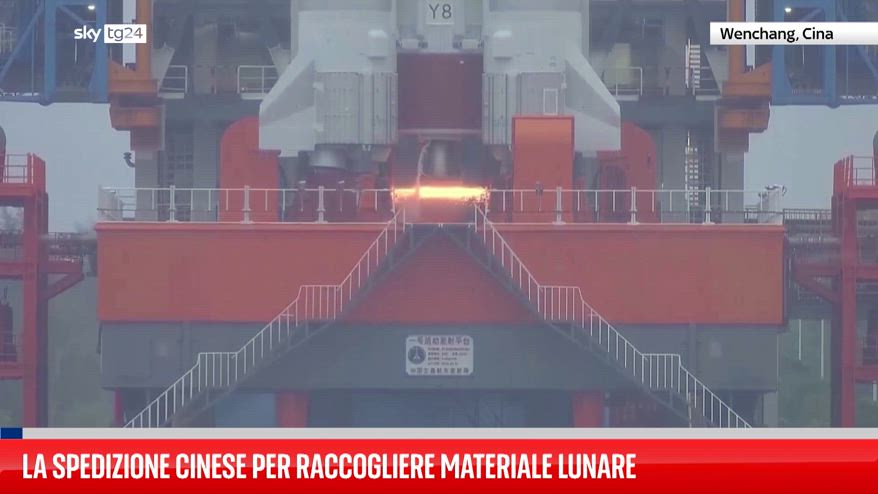 Spazio, missione cinese per raccogliere materiale lunare