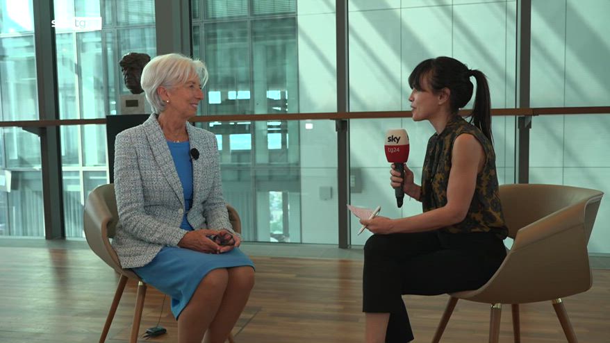 Lagarde a Sky tg24, l'intervista in esclusiva dopo l'annuncio del taglio dei tassi
