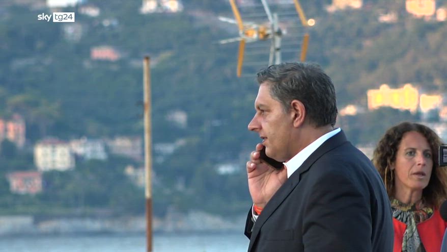 Inchiesta Liguria, Toti non risponde su