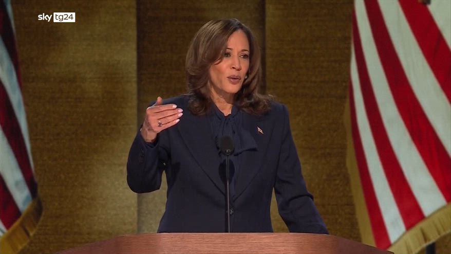 Harris promette di difendere la classe media