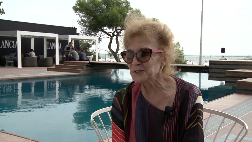 Addio A Marisa Paredes La Musa Di Almodovar Aveva Anni Video Sky