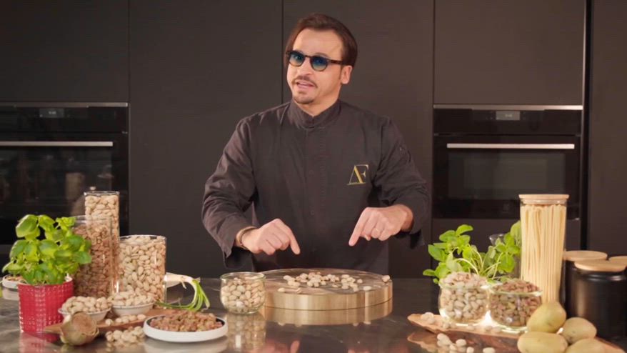 Filetto di tonno in crosta di pistacchi, la ricetta