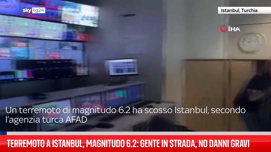 Terremoto a Istanbul: gente in strada, no danni gravi