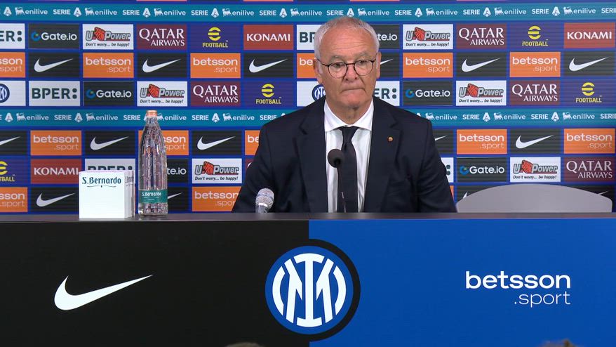 Roma, Ranieri: "La classifica? Ancora non la guardo..."