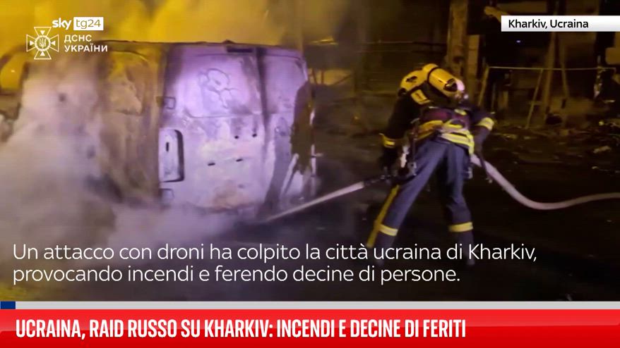 Ucraina, raid russo su Kharkiv: incendi e decine di feriti 