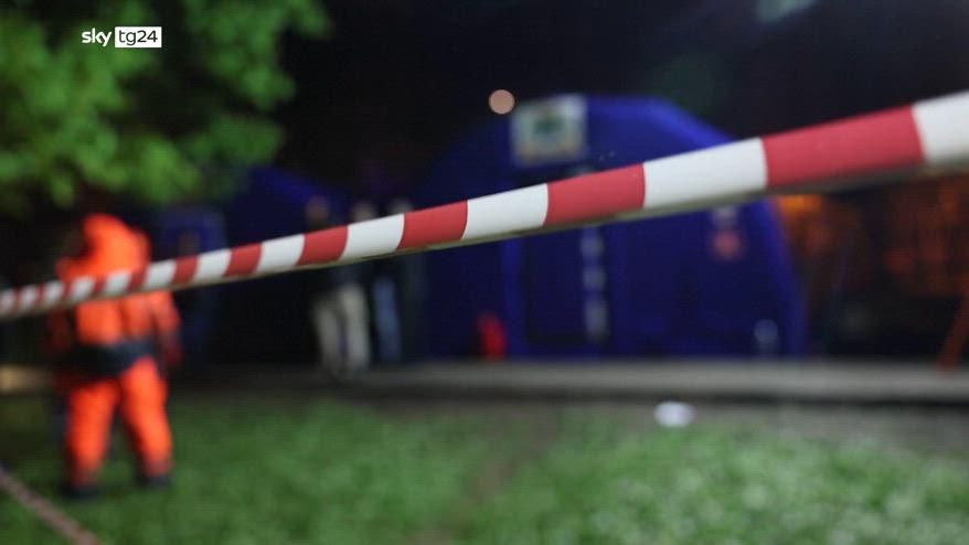 Attacco ucraino su aeroporti russi, chiusi 4 scali di Mosca