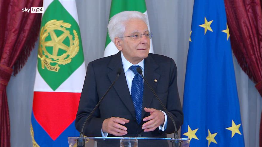 Mattarella: non rassegnarsi alle cattive notizie