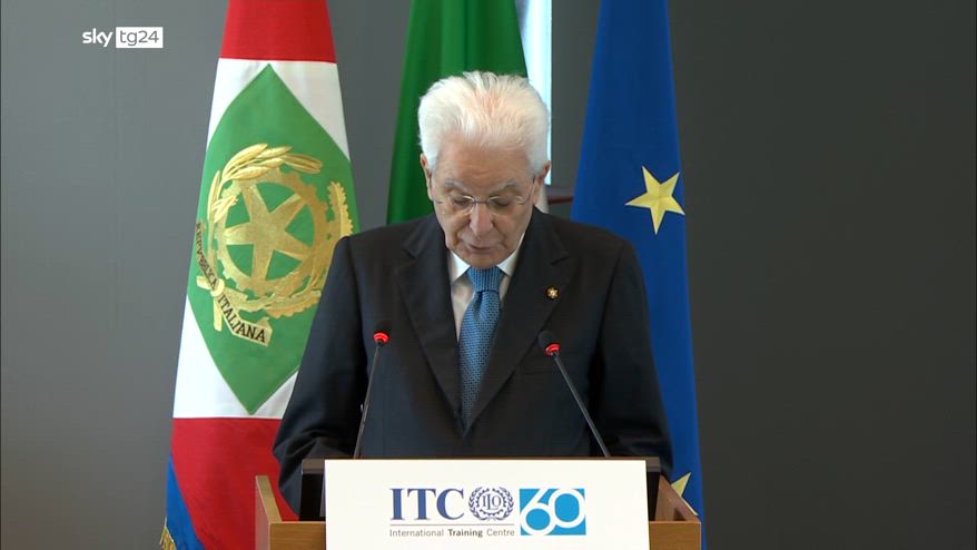 Mattarella: non può esservi pace duratura senza salari equi