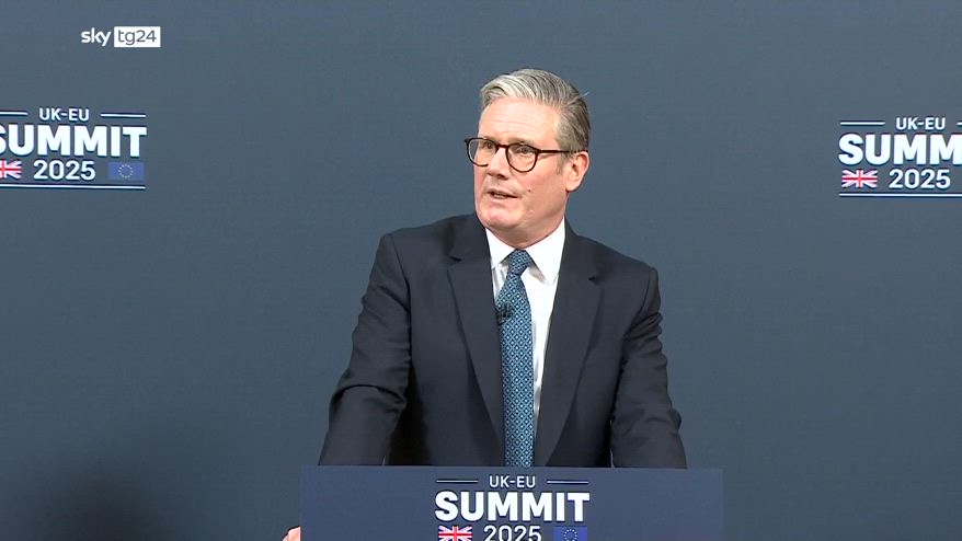 Starmer: accordo storico con Ue