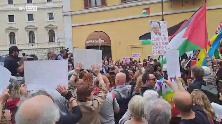 Manifestazione pro Palestina davanti la Camera dei Deputati