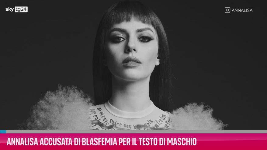 VIDEO Annalisa accusata di blasfemia per il testo di Maschio