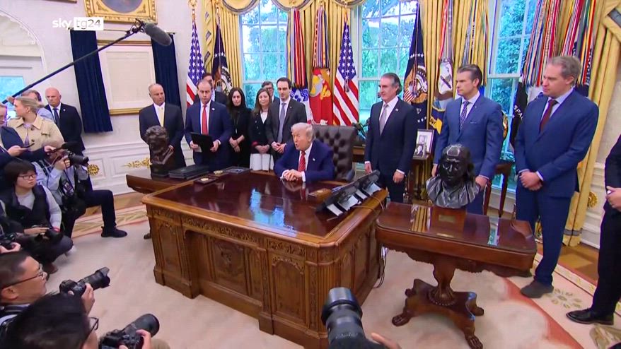 Trump: non cerco accordo con Ue, tariffa al 50%