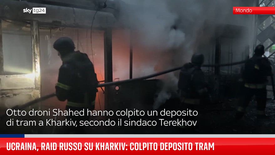 Ucraina, raid russo su Kharkiv: colpito deposito tram