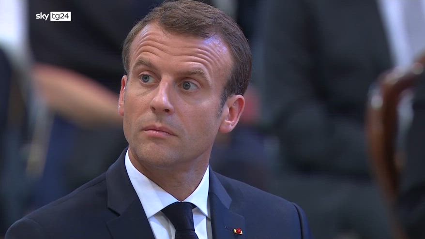Attesa per prima visita ufficiale di Macron a Roma