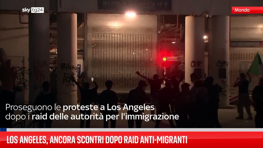Los Angeles, ancora scontri dopo raid anti-migranti